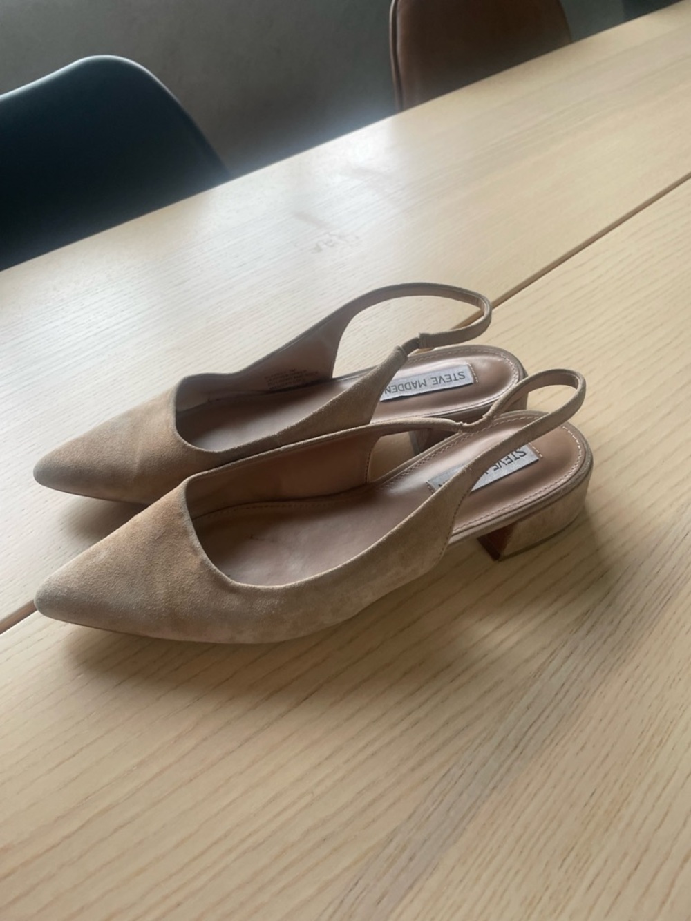 Steve Madden Beige Leather Suede Slingback Pointed Toe Low Heel size 7 Blakely